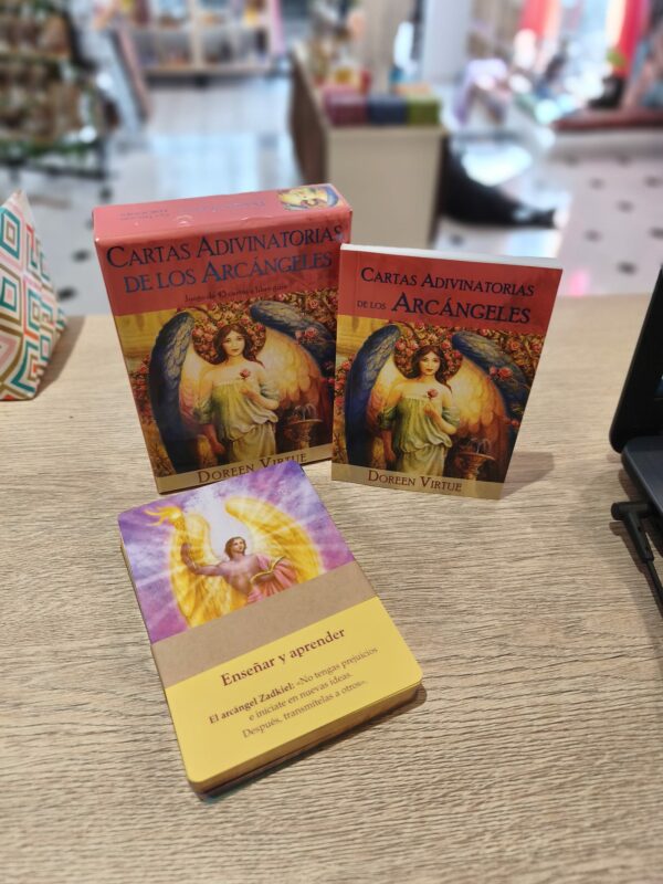 cartas adivinatorias de los arcangeles